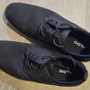 Aldo Black Oxfords Sleek Minimalist Design